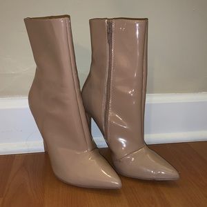 Steve Madden Nude Patent Pointed Heeled Boots